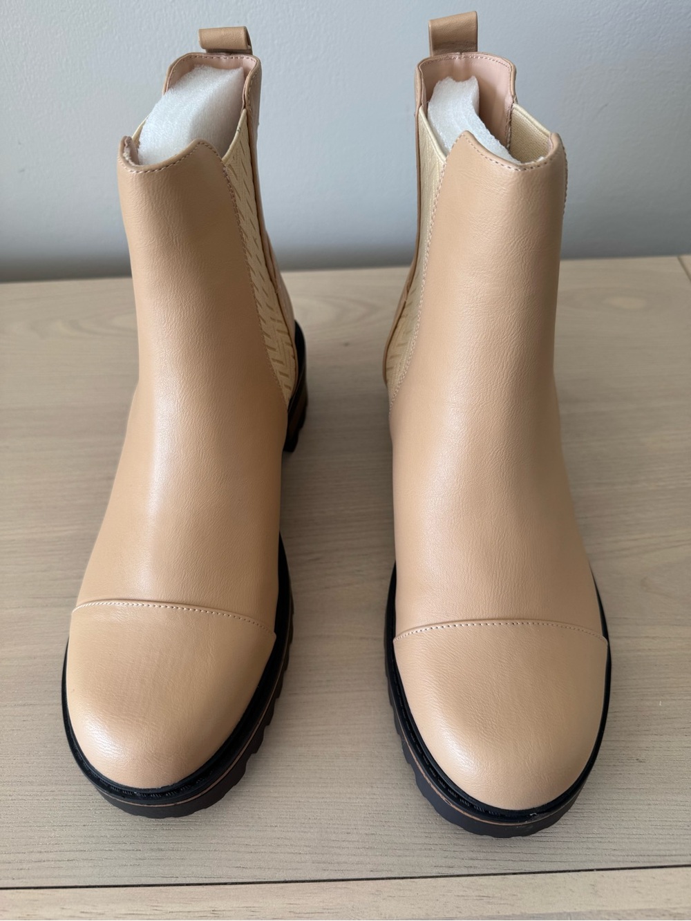 Journee Collection Mirette Beige Pull-On Bootie / Size  9.5 (New Never Worn)